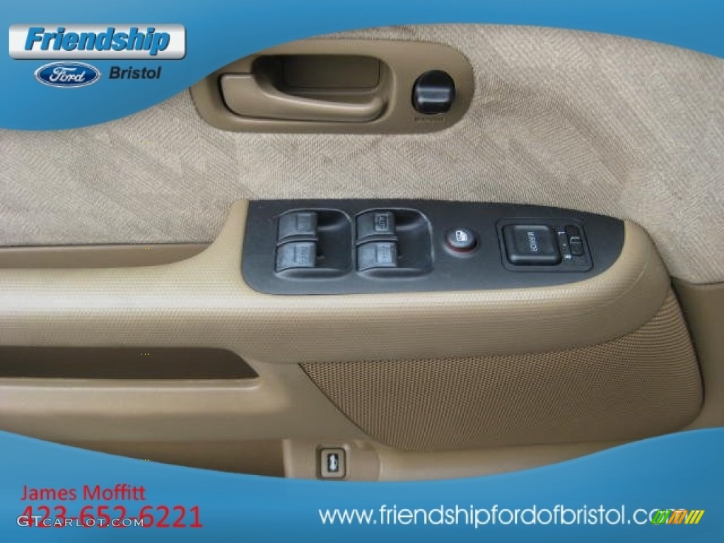 2004 CR-V EX 4WD - Mojave Mist Metallic / Saddle photo #17