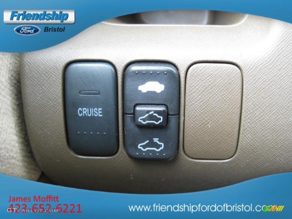 2004 CR-V EX 4WD - Mojave Mist Metallic / Saddle photo #33