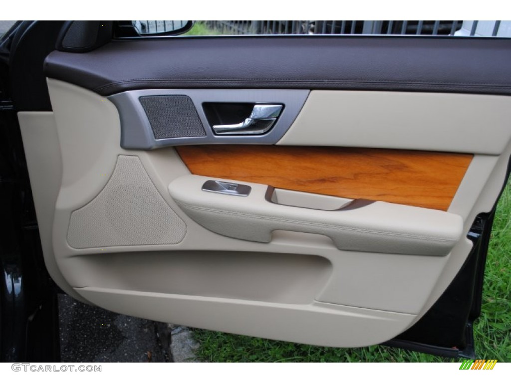 2010 Jaguar XF Sport Sedan Barley Door Panel Photo #71504945