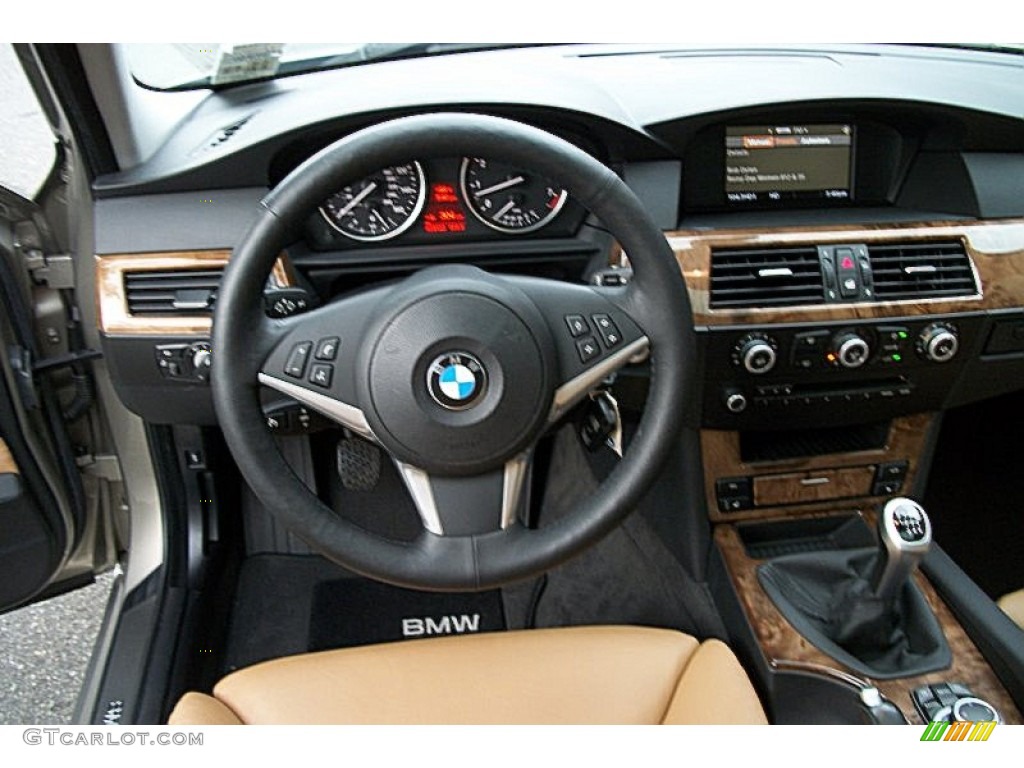 2010 BMW 5 Series 535i xDrive Sedan Natural Brown Dashboard Photo #71507159