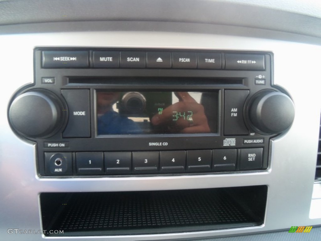 2009 Dodge Ram 2500 Power Wagon Quad Cab 4x4 Audio System Photos