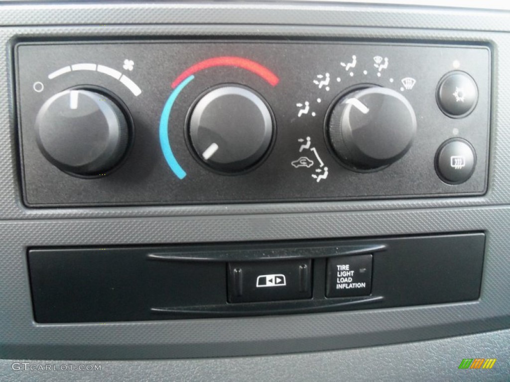 2009 Dodge Ram 2500 Power Wagon Quad Cab 4x4 Controls Photo #71509473