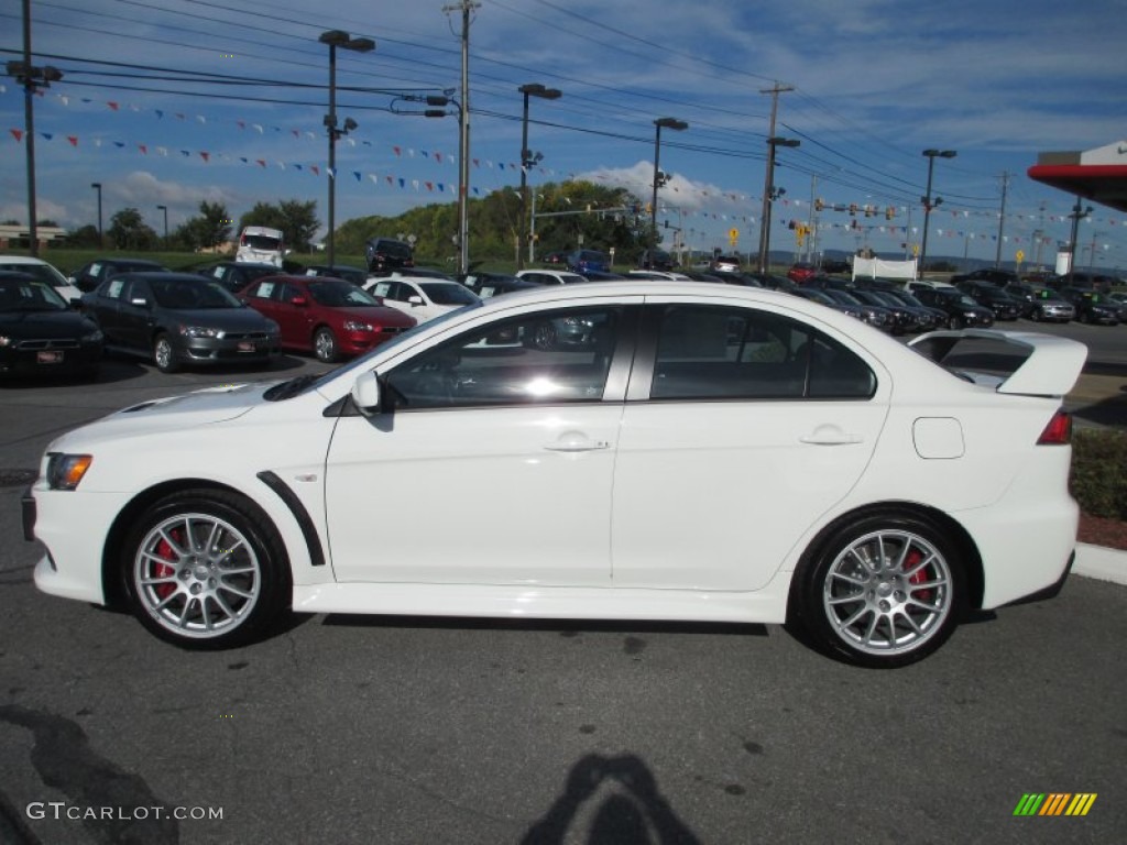 Wicked White 2013 Mitsubishi Lancer Evolution GSR Exterior Photo #71510339