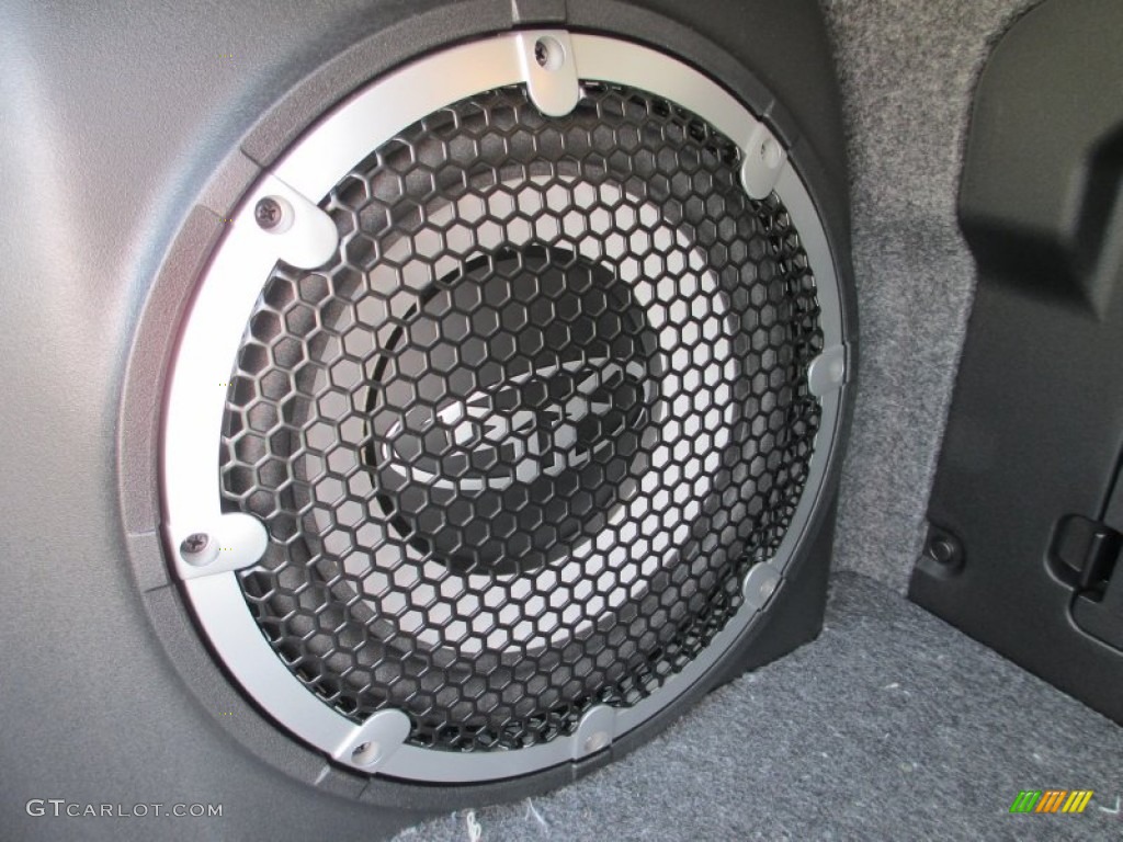 2013 Mitsubishi Lancer Evolution GSR Audio System Photo #71510543