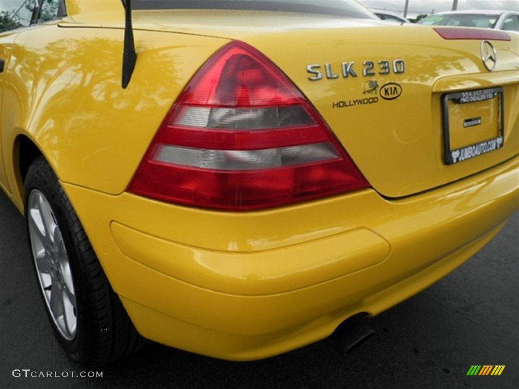 1998 SLK 230 Kompressor Roadster - Sunburst Yellow / Charcoal photo #15