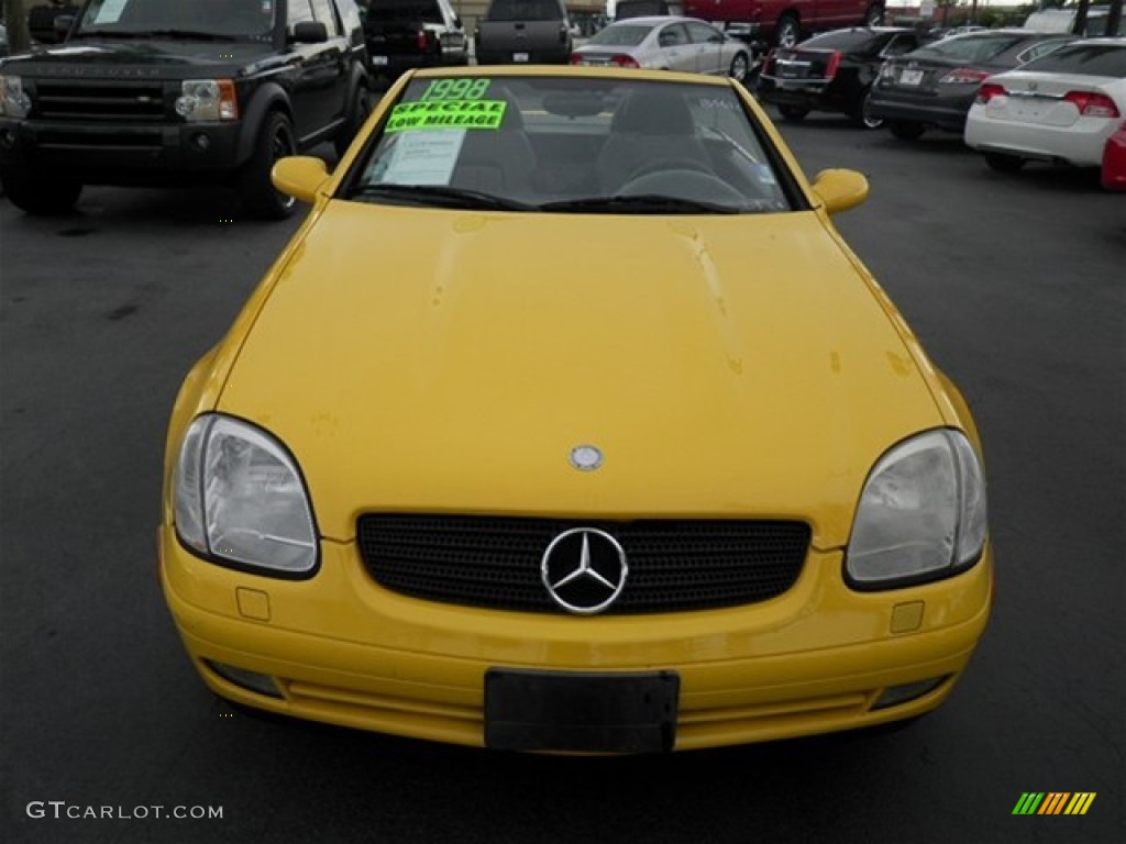 1998 SLK 230 Kompressor Roadster - Sunburst Yellow / Charcoal photo #26