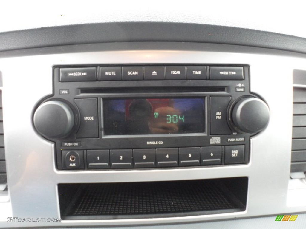 2007 Dodge Ram 1500 SLT Quad Cab Audio System Photo #71518655