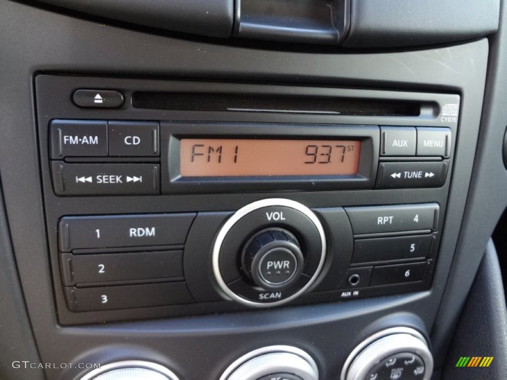 2010 Nissan 370Z NISMO Coupe Audio System Photo #71520692