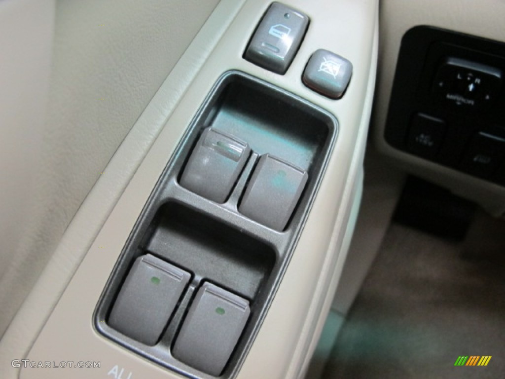 2004 Lexus GX 470 Controls Photo #71520752