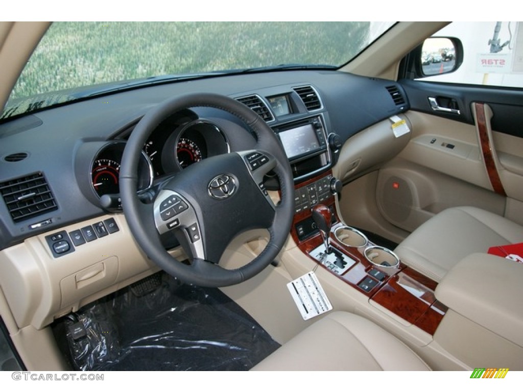 Sand Beige Interior 2013 Toyota Highlander Limited 4WD Photo #71523415