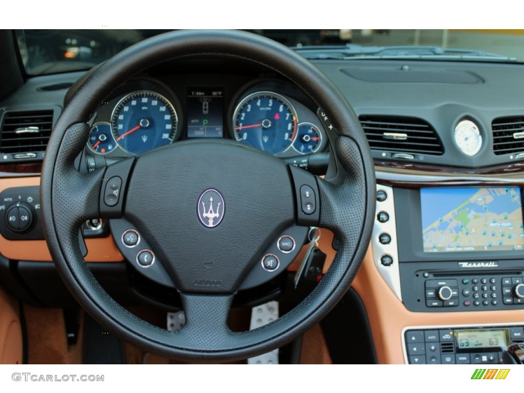2010 Maserati GranTurismo Convertible GranCabrio Cuoio Steering Wheel Photo #71526292
