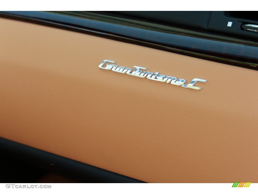 2010 Maserati GranTurismo Convertible GranCabrio Marks and Logos Photos