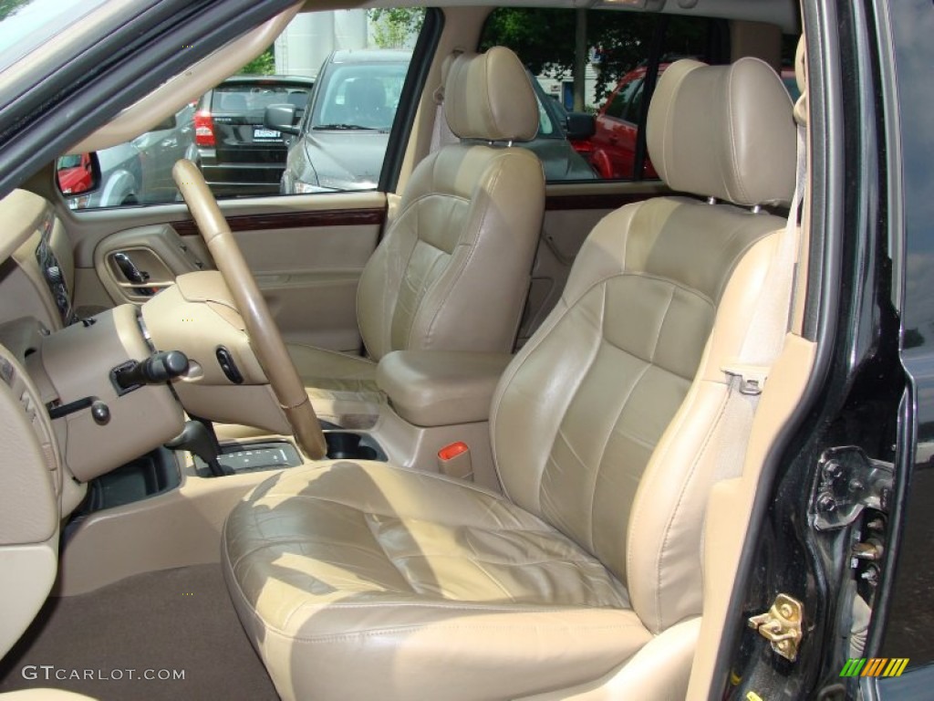 2004 Grand Cherokee Limited 4x4 - Brillant Black Crystal Pearl / Sandstone photo #11