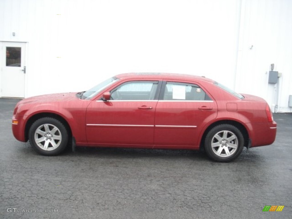 Inferno Red Crystal Pearlcoat 2007 Chrysler 300 Touring Exterior Photo #71533045