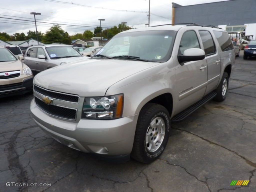 2008 Suburban 1500 LT 4x4 - Silver Birch Metallic / Ebony photo #3