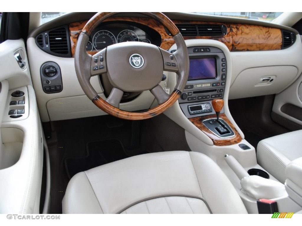 2006 Jaguar X-Type 3.0 Champagne Dashboard Photo #71534134