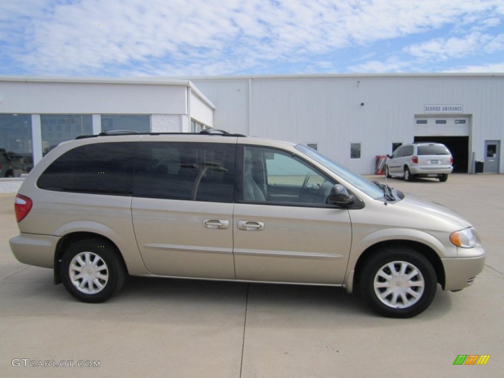Light Almond Pearl 2003 Chrysler Town & Country EX Exterior Photo #71534410