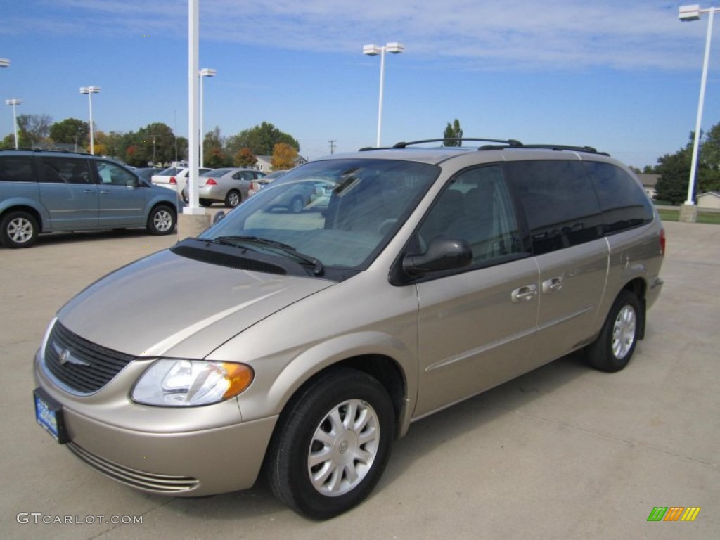 Light Almond Pearl 2003 Chrysler Town & Country EX Exterior Photo #71534434