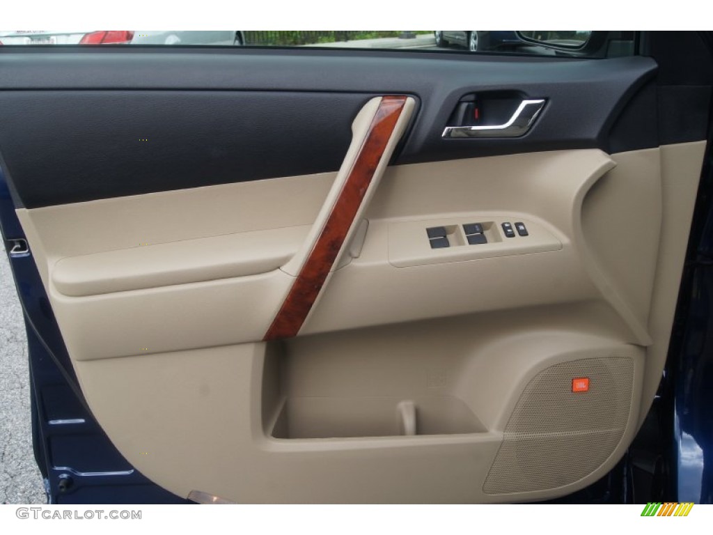 2013 Toyota Highlander Limited Sand Beige Door Panel Photo #71536666