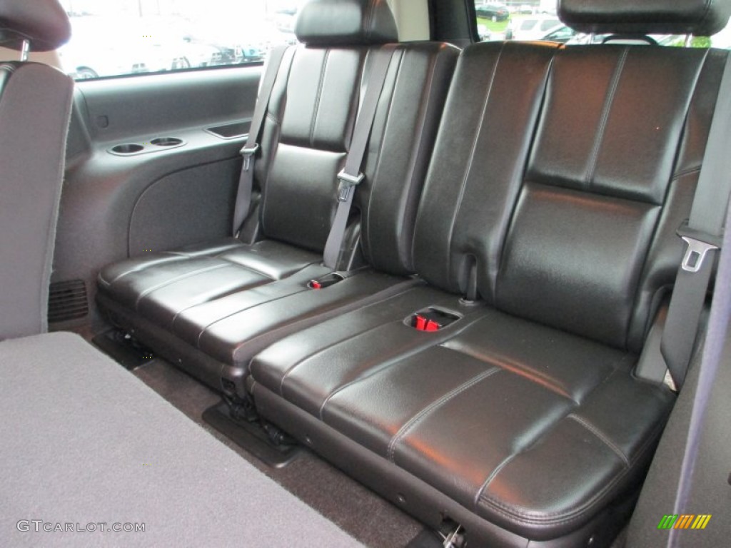 Ebony Interior 2007 Chevrolet Suburban 1500 LTZ 4x4 Photo #71537617