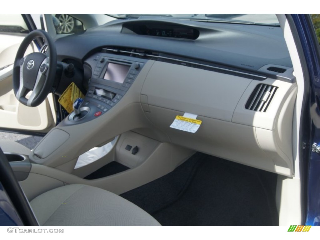 2012 Prius 3rd Gen Two Hybrid - Nautical Blue Metallic / Bisque photo #14