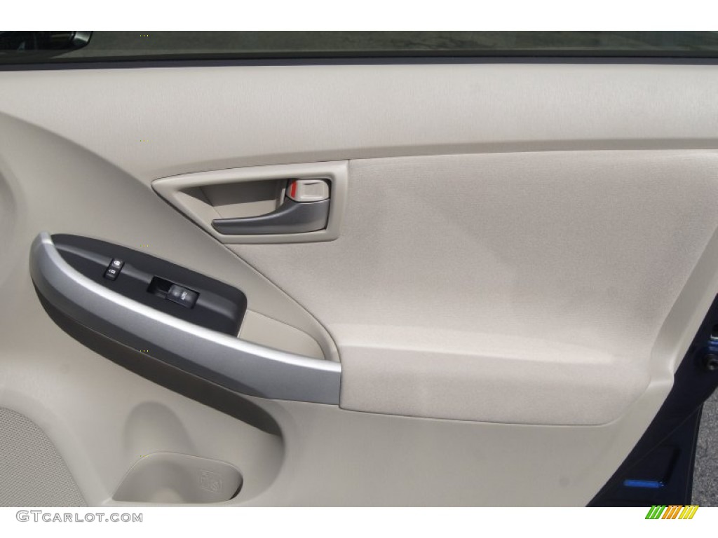 2012 Prius 3rd Gen Two Hybrid - Nautical Blue Metallic / Bisque photo #15