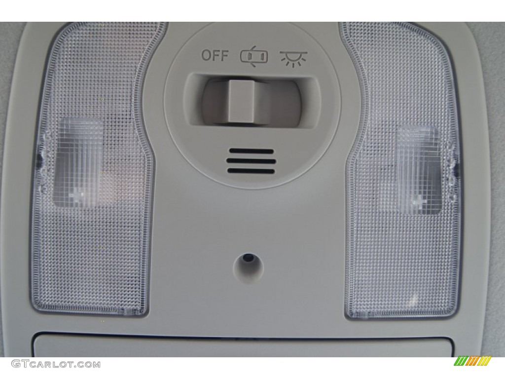 2012 Prius 3rd Gen Two Hybrid - Nautical Blue Metallic / Bisque photo #33