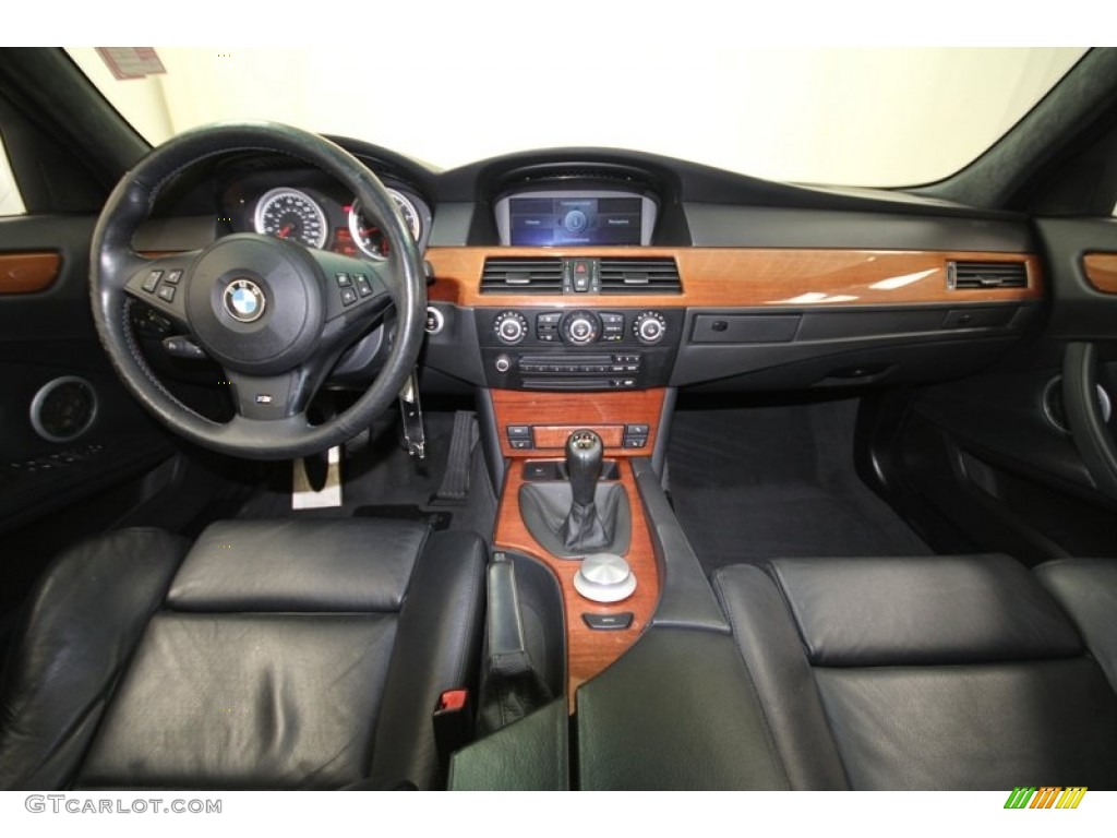 2008 BMW M5 Sedan Black Dashboard Photo #71538748