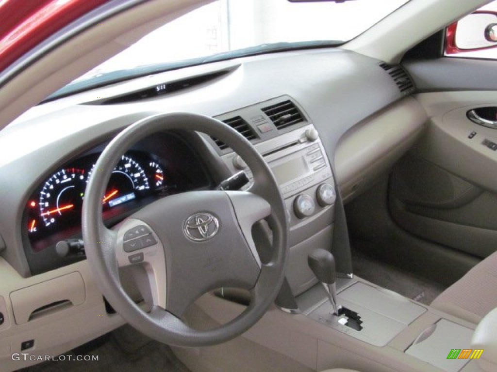 Bisque Interior 2010 Toyota Camry LE Photo #71541205