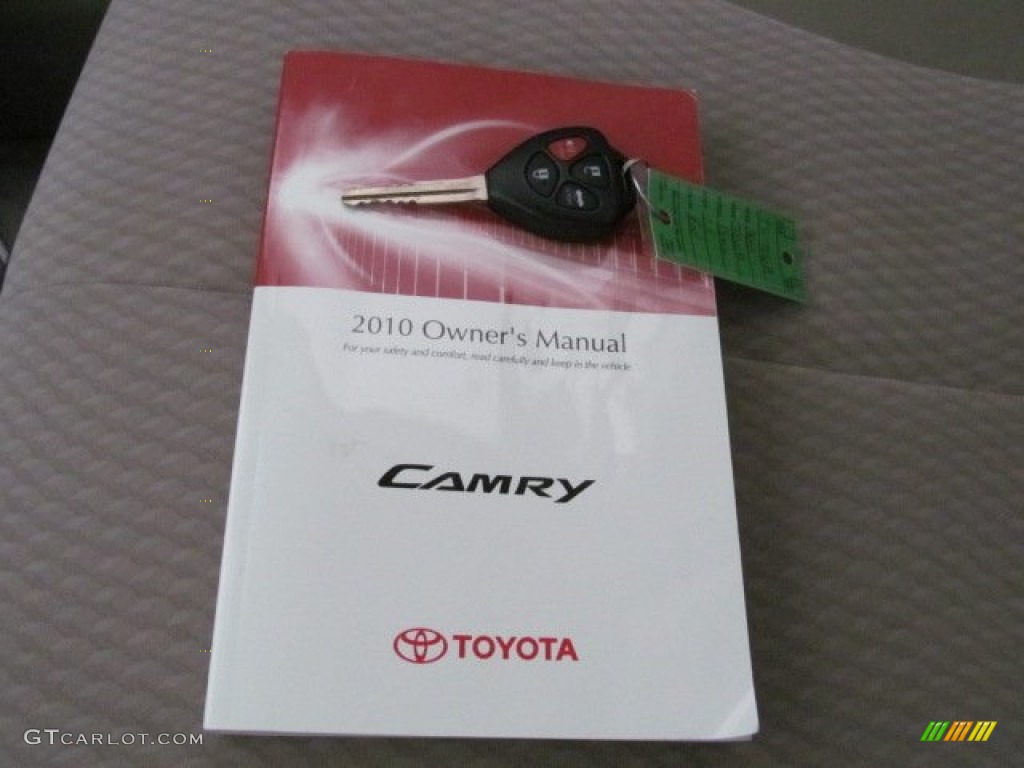 2010 Toyota Camry LE Books/Manuals Photos