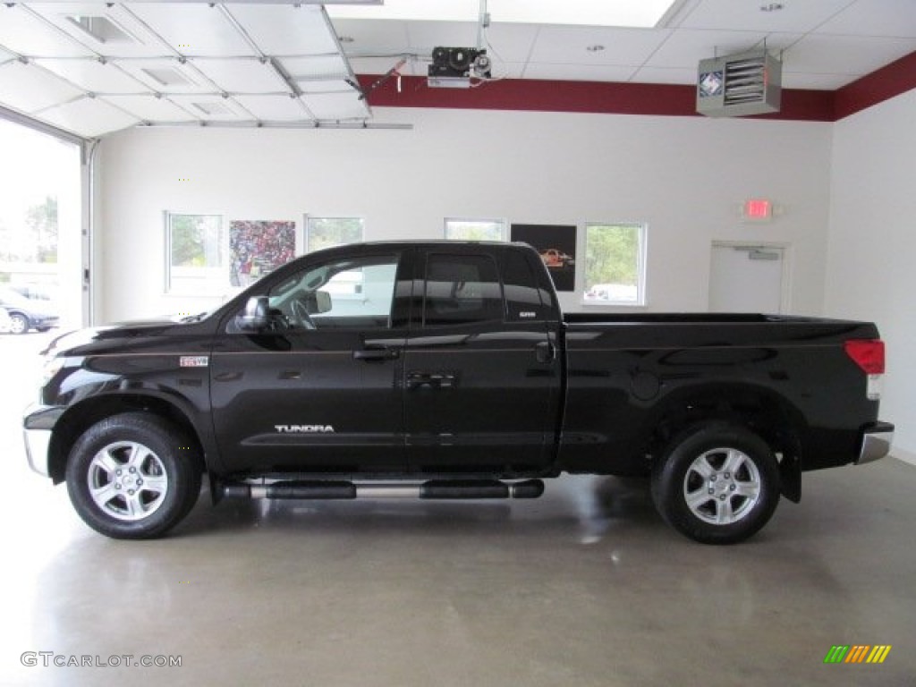 2011 Tundra Double Cab 4x4 - Black / Graphite Gray photo #2