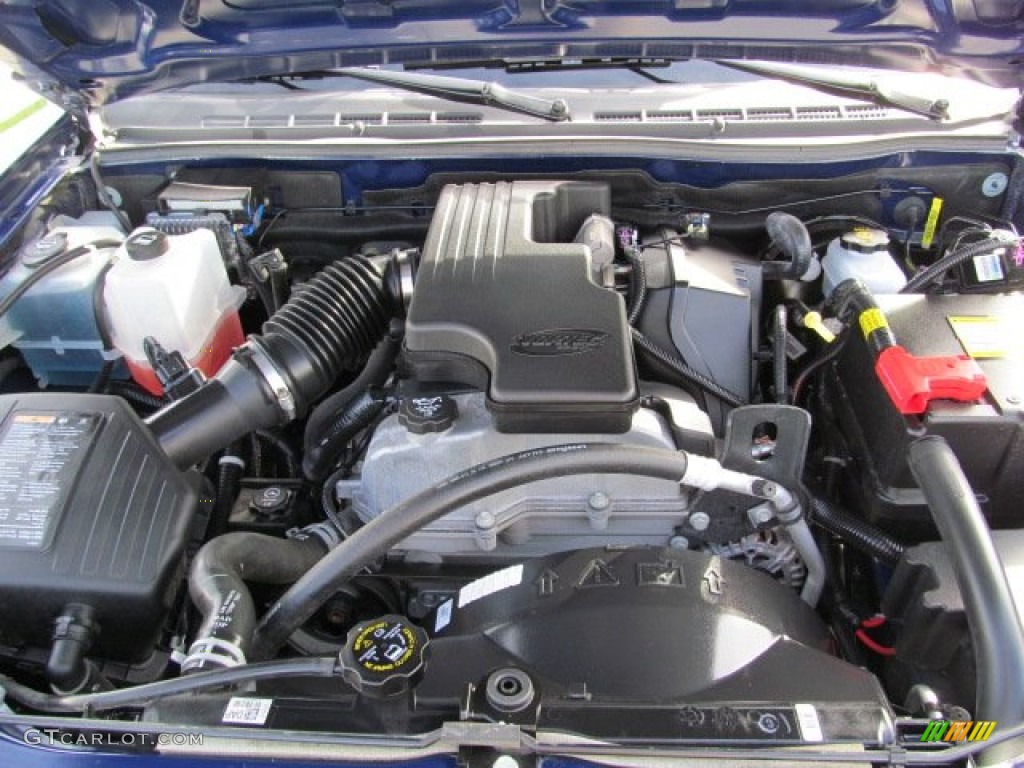 2012 GMC Canyon SLE Extended Cab 4x4 Engine Photos