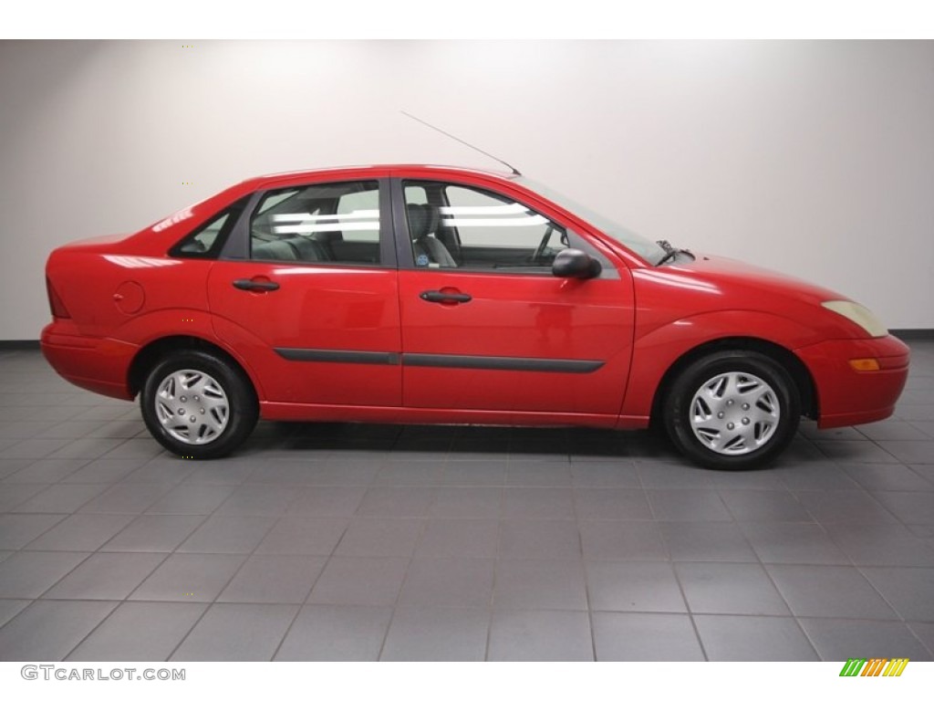 2002 Focus LX Sedan - Infra Red / Medium Graphite photo #7