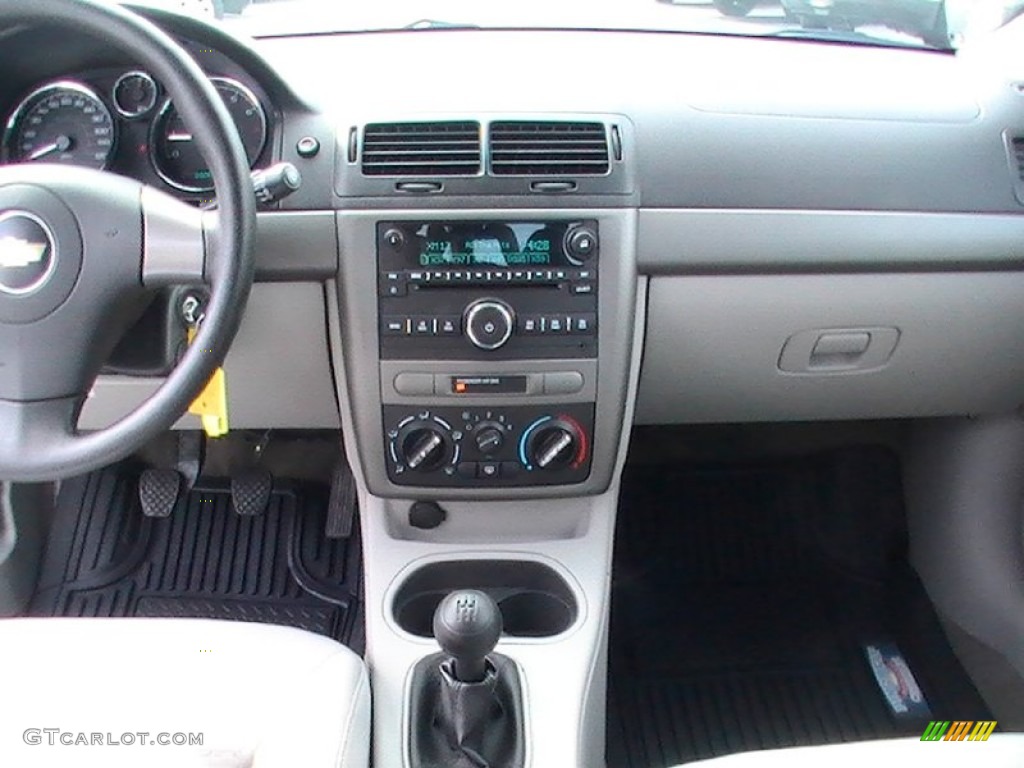 2009 Chevrolet Cobalt LS XFE Sedan Gray Dashboard Photo #71547493