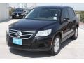 Deep Black Metallic - Tiguan S Photo No. 3