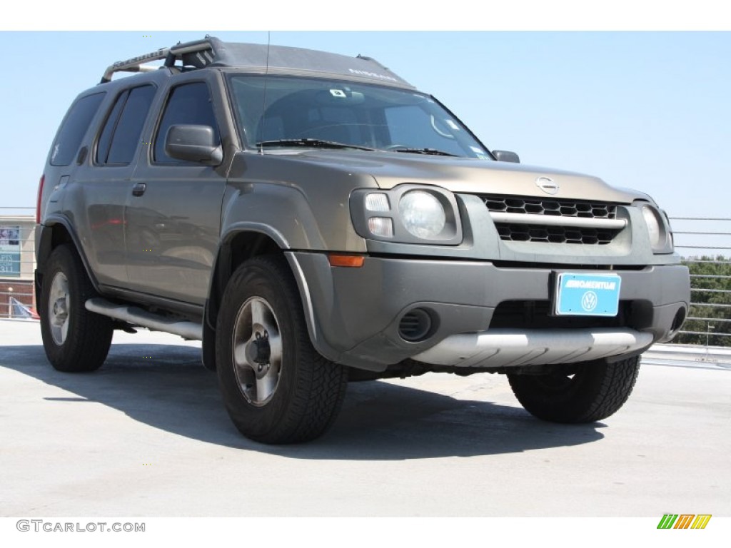 2002 Gold Rush Metallic Nissan Xterra XE V6 4x4 71532283 Photo 2