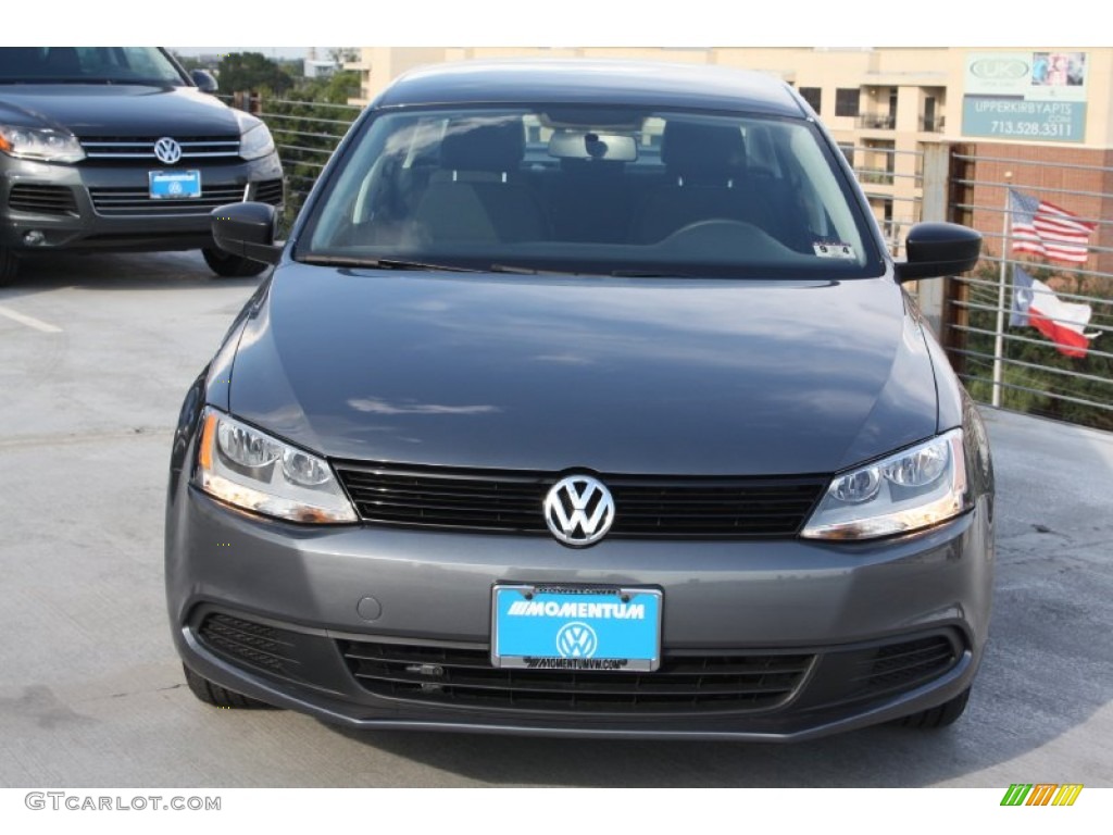 2013 Jetta S Sedan - Platinum Gray Metallic / Titan Black photo #2