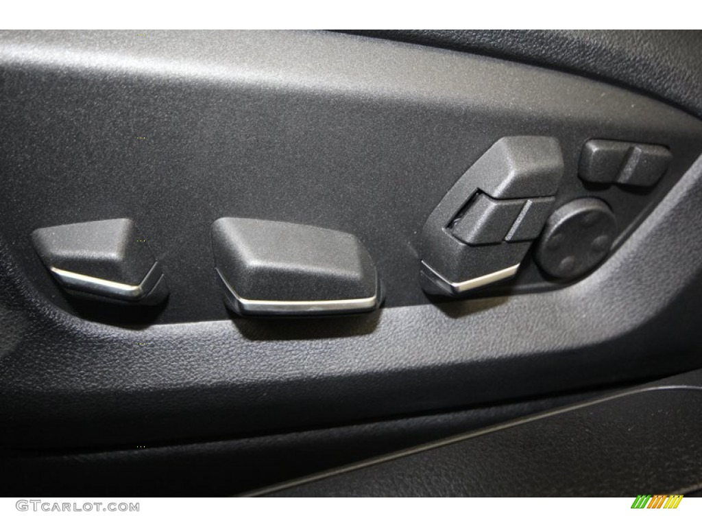2013 BMW 7 Series 740i Sedan Controls Photo #71553673