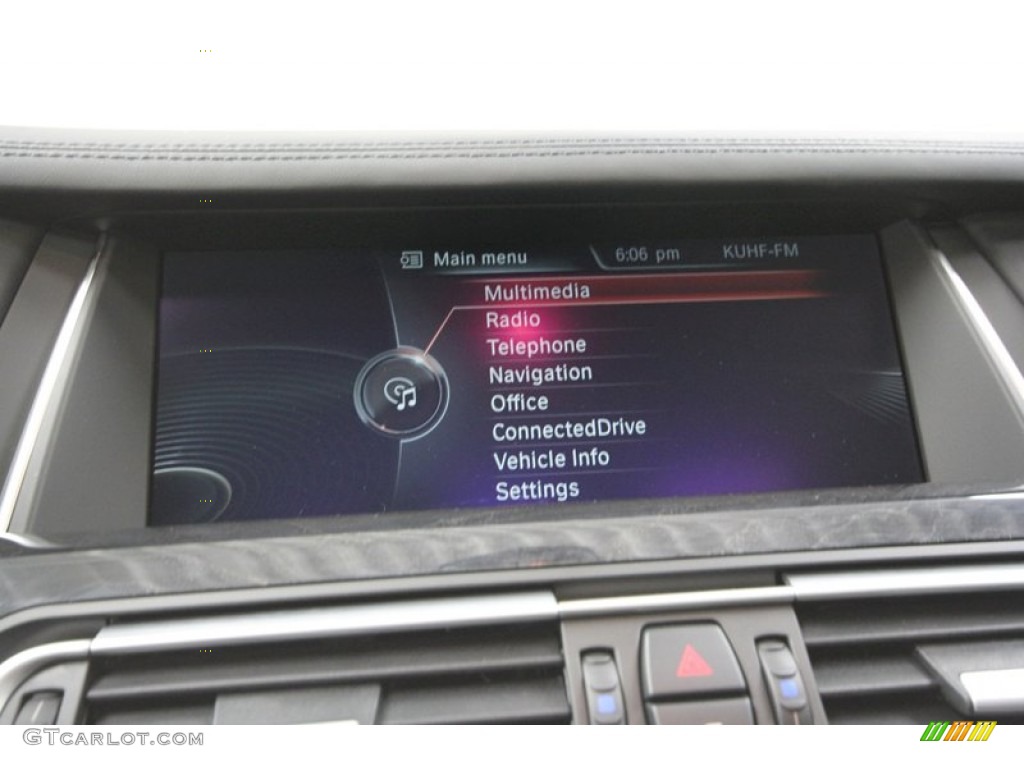 2013 7 Series 740i Sedan - Black Sapphire Metallic / Black photo #15