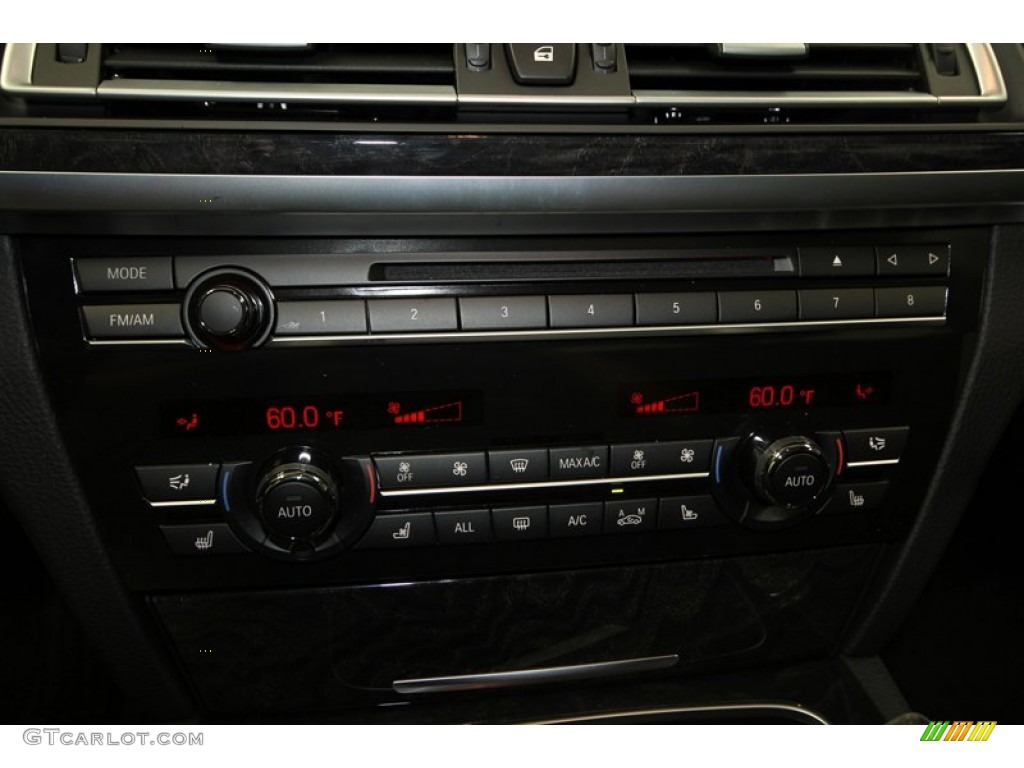 2013 BMW 7 Series 740i Sedan Controls Photo #71553688