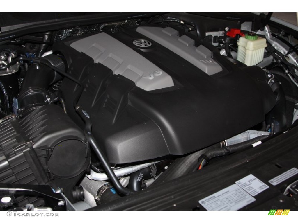 2013 Volkswagen Touareg TDI Executive 4XMotion 3.6 Liter VR6 FSI DOHC 24-Valve VVT V6 Engine Photo #71553709