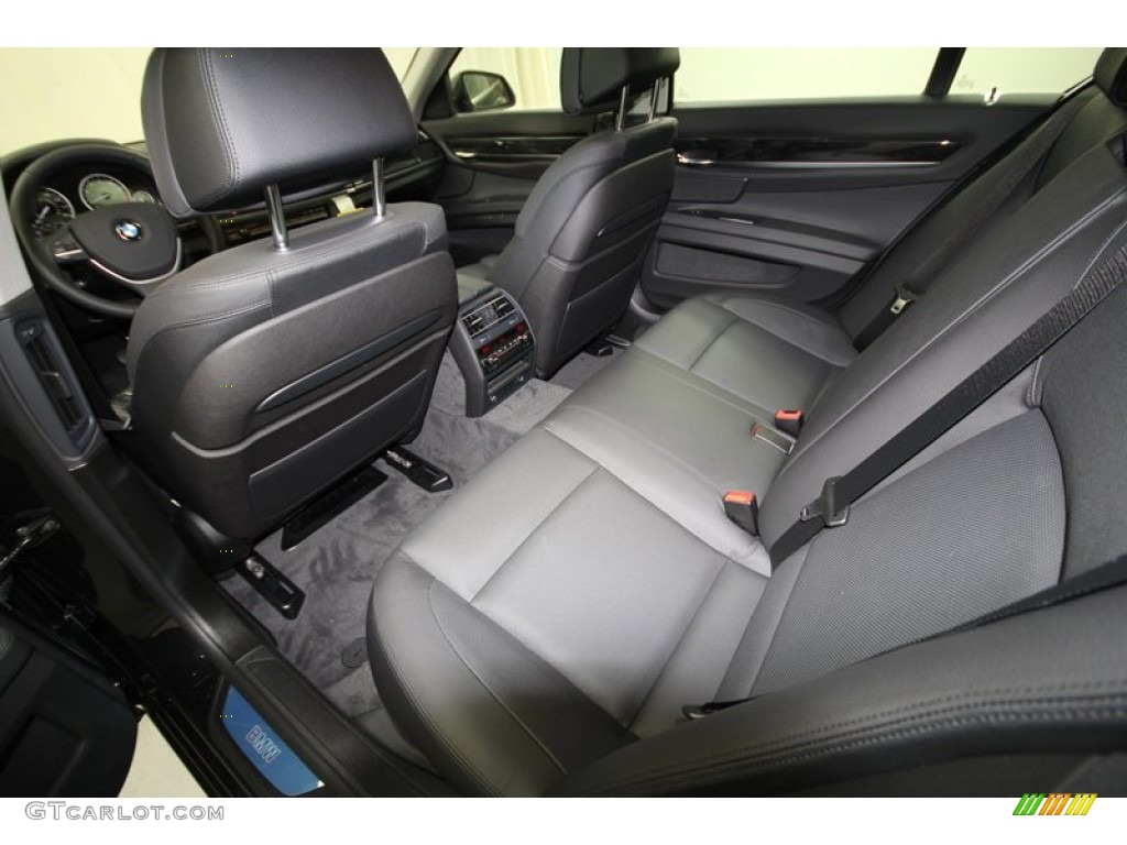 2013 BMW 7 Series 740i Sedan Rear Seat Photo #71553766