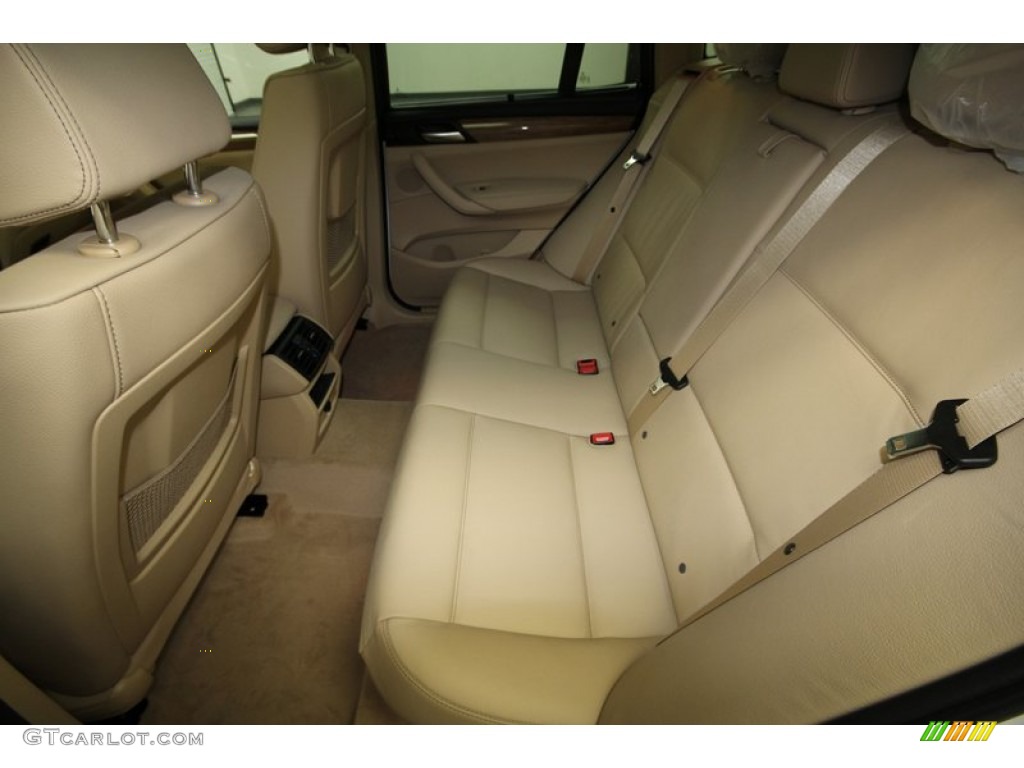 2013 X3 xDrive 28i - Alpine White / Black photo #12