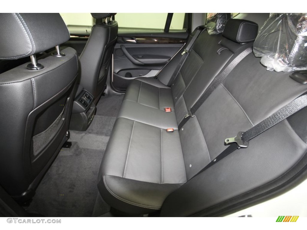 2013 X3 xDrive 28i - Alpine White / Black photo #12