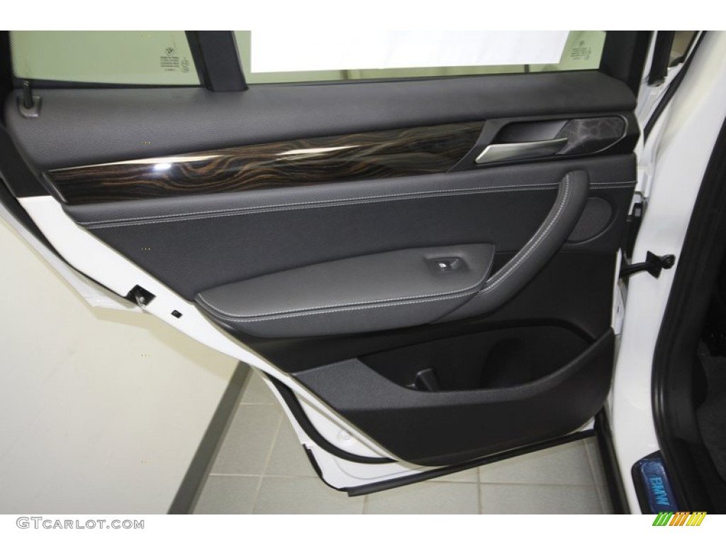 2013 X3 xDrive 28i - Alpine White / Black photo #25