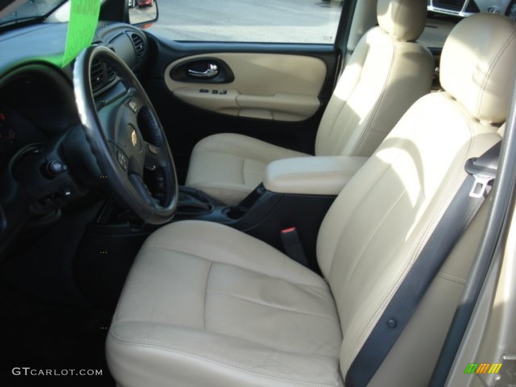 2005 TrailBlazer EXT LT 4x4 - Sandstone Metallic / Light Cashmere/Ebony photo #8
