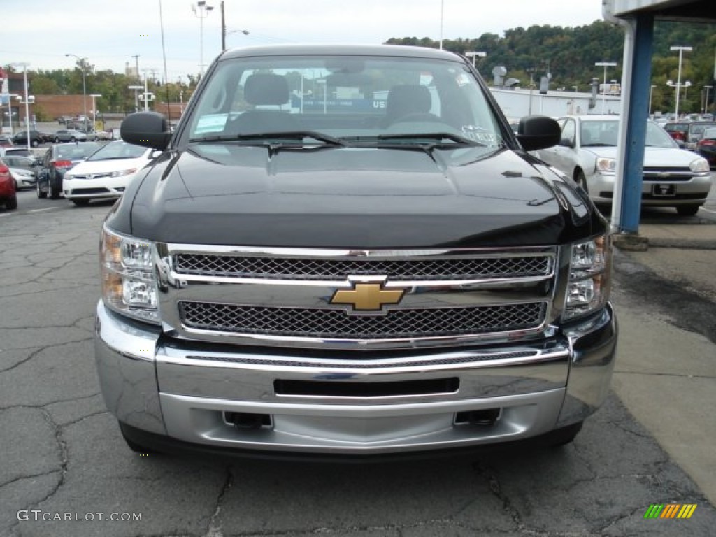 2012 Silverado 1500 LS Regular Cab 4x4 - Black / Dark Titanium photo #3