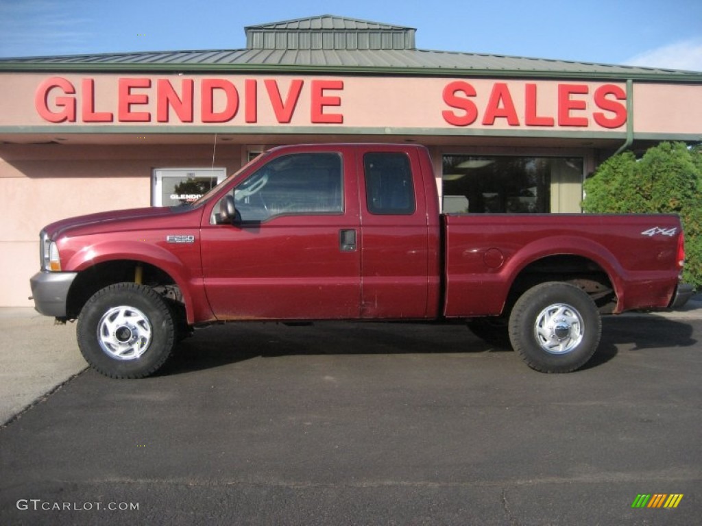 2004 F250 Super Duty XL SuperCab 4x4 - Dark Toreador Red Metallic / Medium Flint photo #2