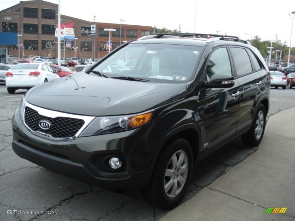 2013 Sorento LX AWD - Tuscan Olive / Beige photo #4