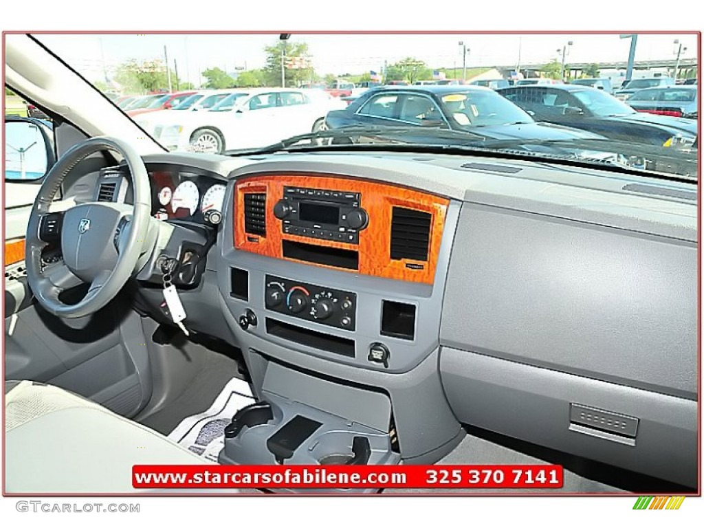 2006 Ram 1500 SLT Quad Cab - Patriot Blue Pearl / Medium Slate Gray photo #25